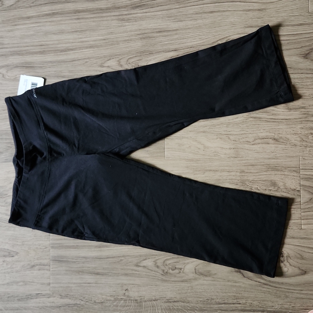 NWT Black Jockey Sport Capris